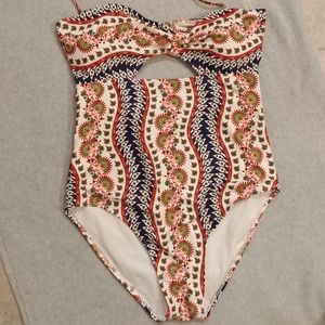 Women's Cupshe one piece w\keyhole-Large